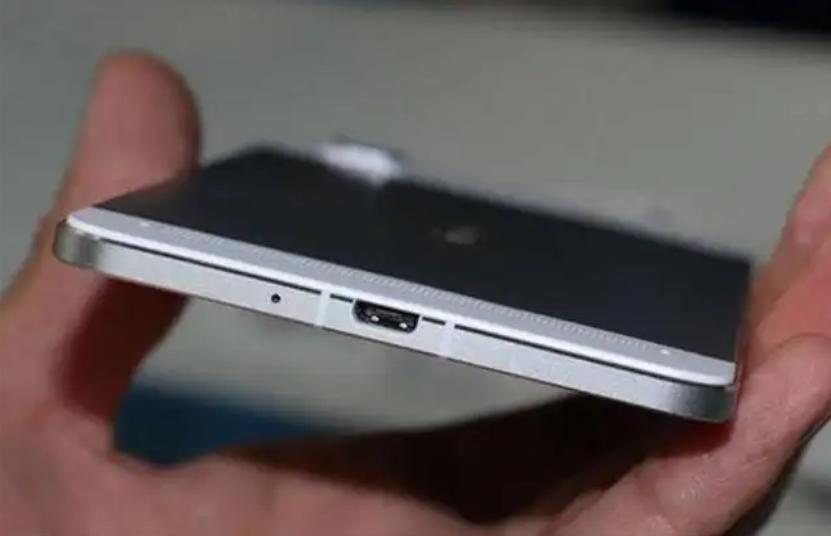 3.5mm耳机孔为啥取消,3.5mm耳机孔手机为啥消失了