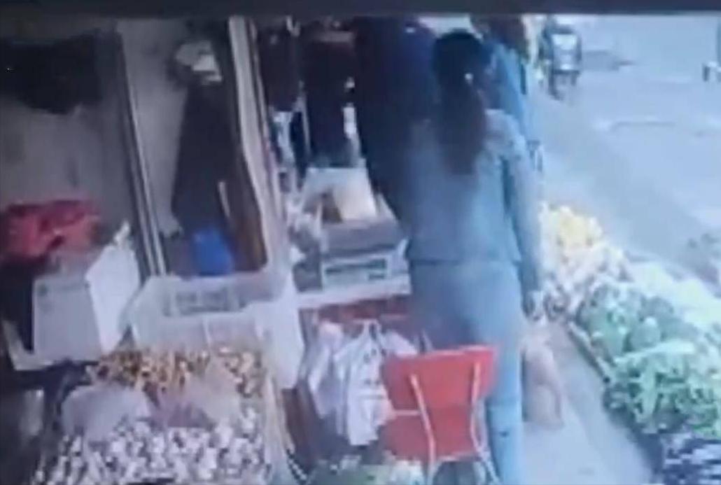 四川陈大爷因一毛钱，将收银员一拳“打成”七级伤残，被索赔39万