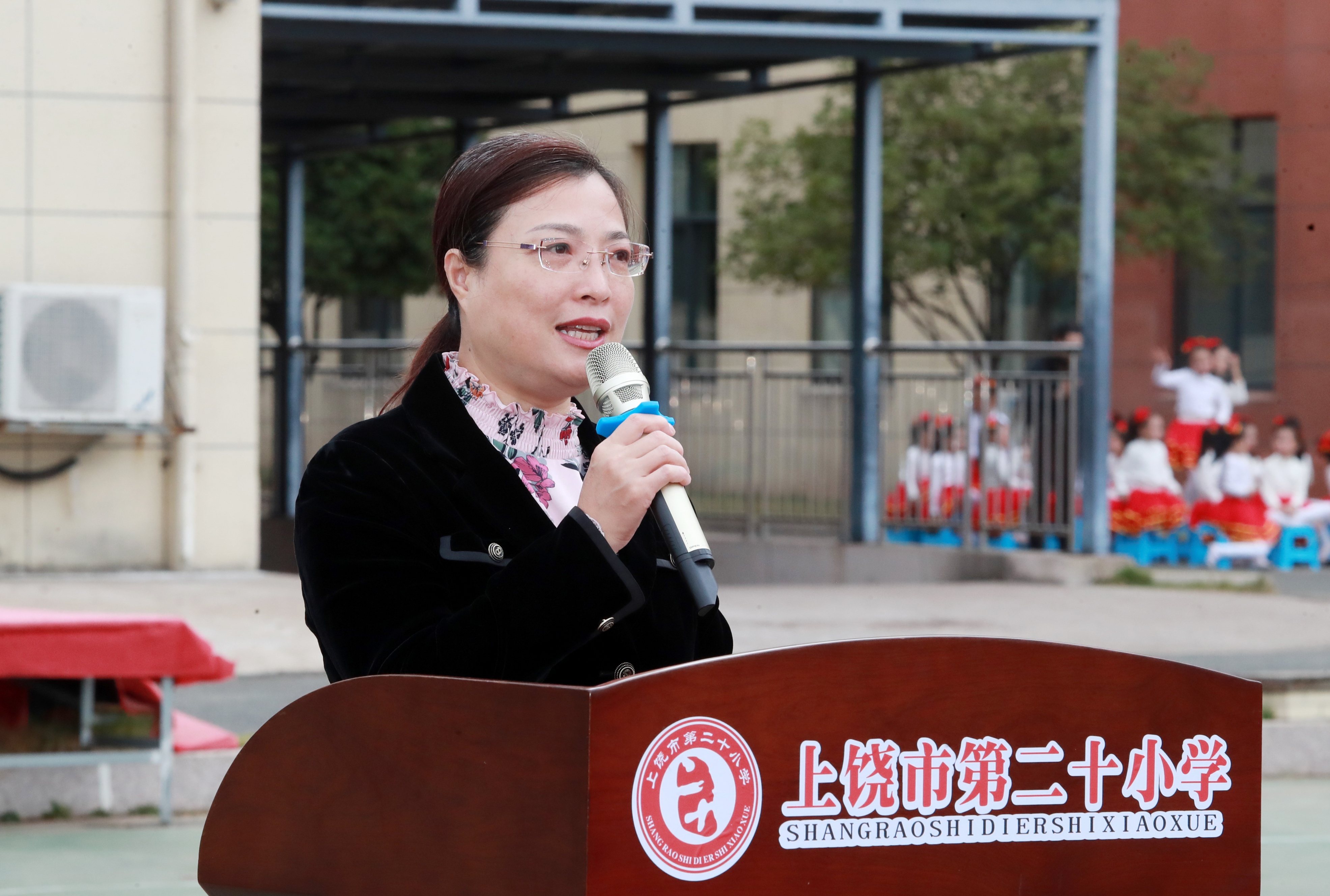 “放飞足球，点燃梦想”上饶市第二十小学举办第五届“跃石”足球节