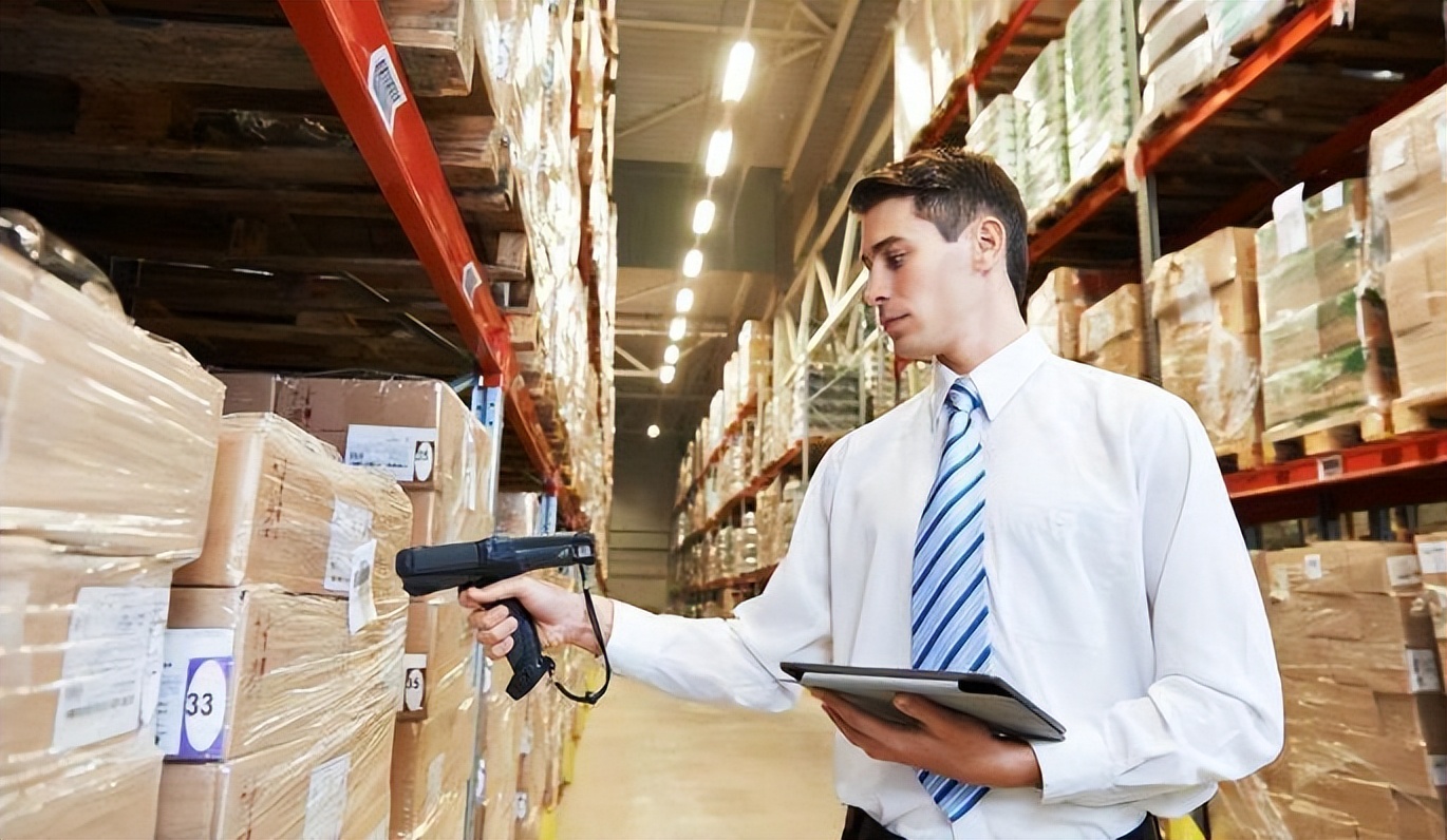 国外工厂的上班制度,国内工厂8小时工作制