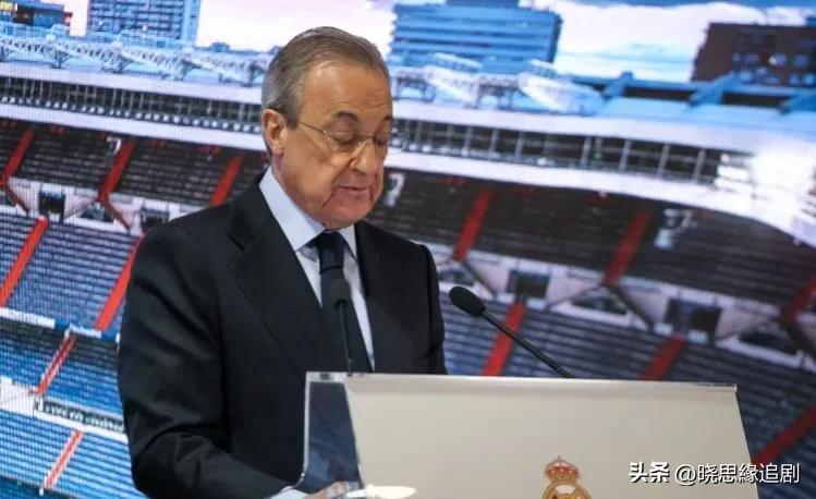 感动哭了！皇马球员全穿20号球衣，声援维尼修斯，巴黎应该好好学