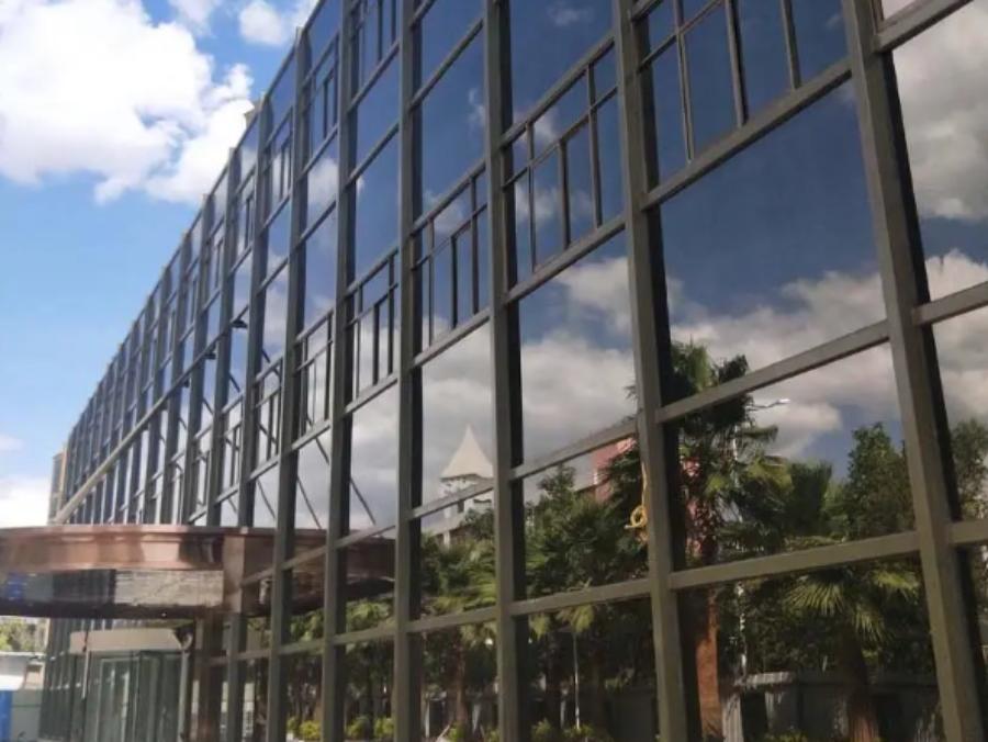 单向透视玻璃原理及鉴别方法,单向透视玻璃隔热膜