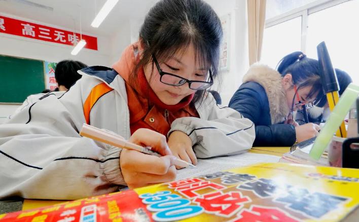 有没有选了文科或理科后悔的,毕业后选文科还是选理科