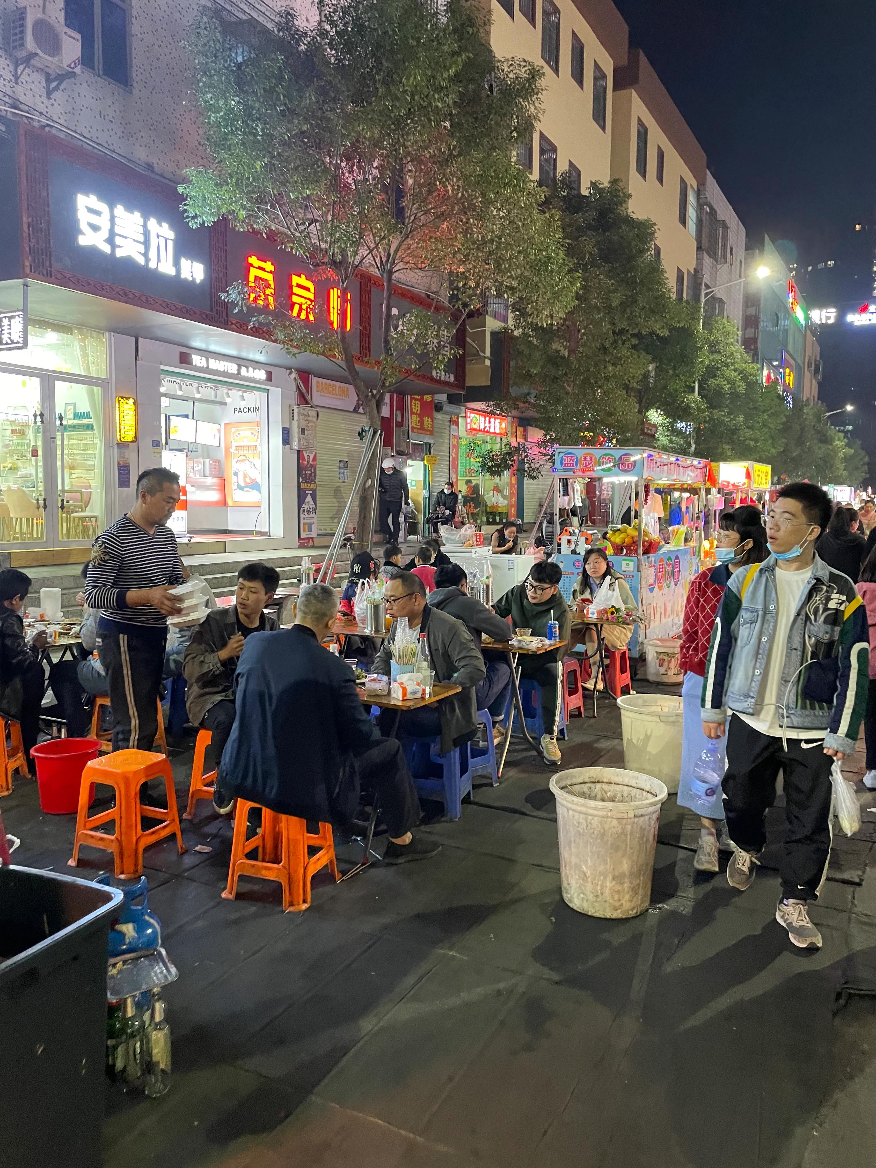 深圳最火的免费夜市街,深圳福永夜市街在哪里