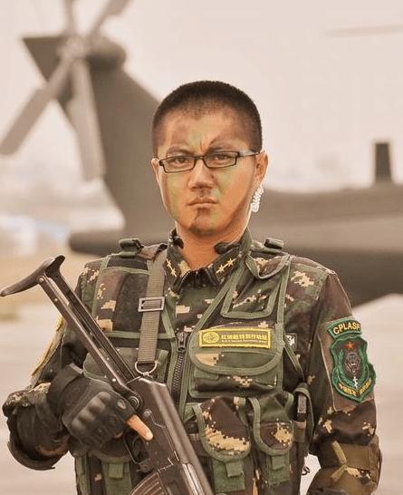 我是特种兵第一部反派人物,我是特种兵里面的反派人物都有谁