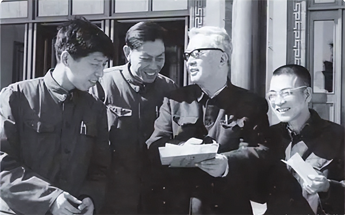 华罗庚的婚姻状况,华罗庚和妻子被迫分离五年