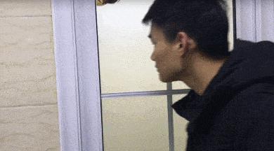 卫生间没窗户,臭味散不掉?学日本人的做法,干净没异味,贼实用