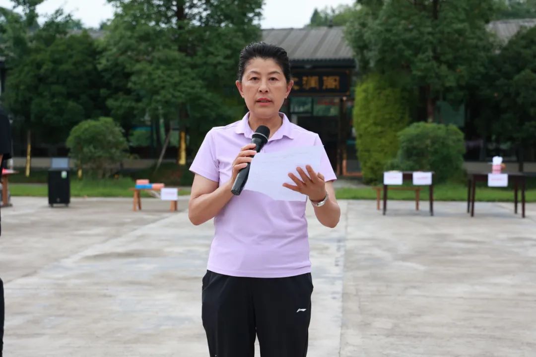 开展七一主题党日活动方案,迎七一主题党日活动的美篇