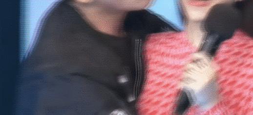 父女之间亲嘴的危害,父女亲脸拥抱违法吗