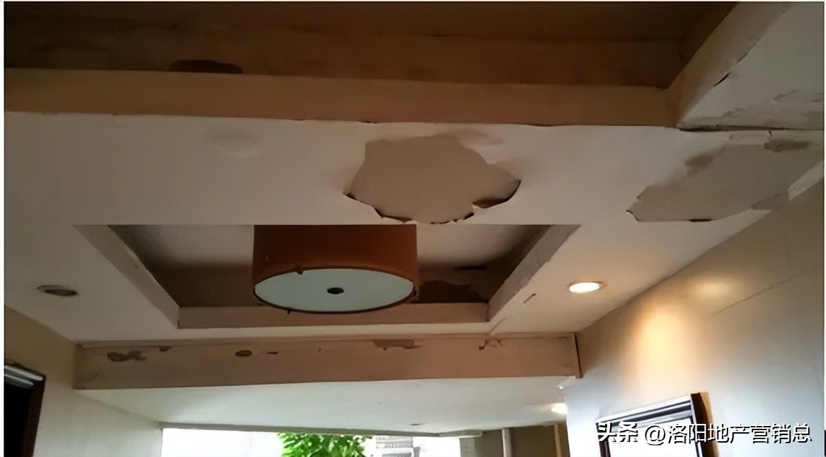 顶楼大概几年后会漏水,为什么楼顶几年就漏水了