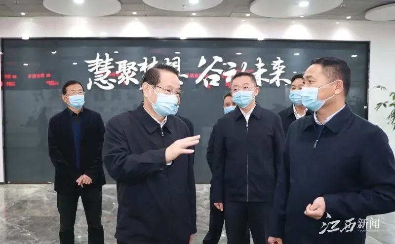 易炼红在省侨联调研：充分发挥桥梁纽带作用，广泛凝聚侨心侨力侨智