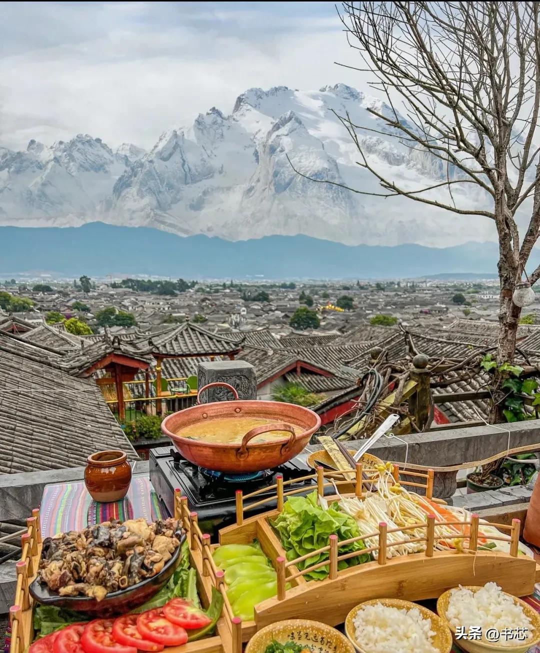 丽江古城的四方街在什么地方,丽江古城四方街