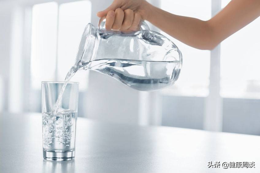 大便硬干燥难排出解决方法,大便粗大硬很难排出怎么办还带血