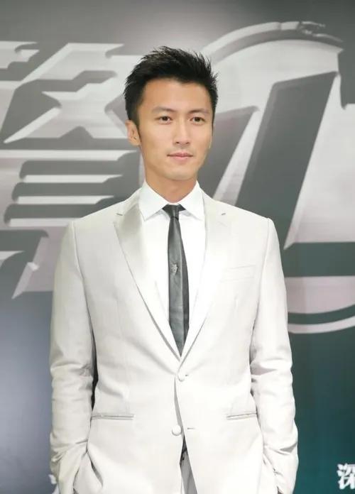 谢霆锋送谢贤豪宅,谢霆锋送豪宅完整视频