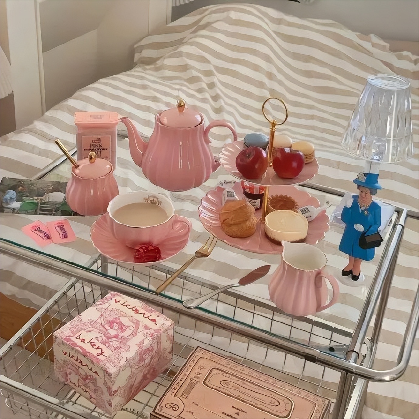 朋友圈背景图视频,朋友圈背景图怎么设置动态视频