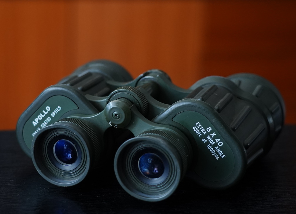 收藏了30年的望远镜,二战时期的军用高倍望远镜