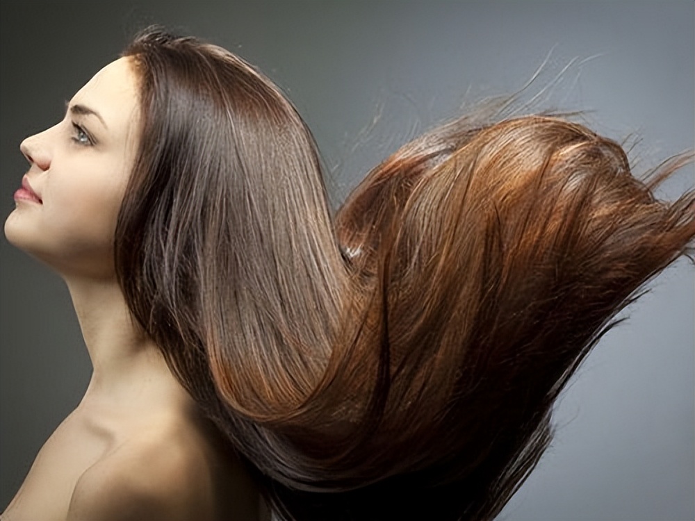 女性这4处毛发旺,中年女性毛发生长旺盛