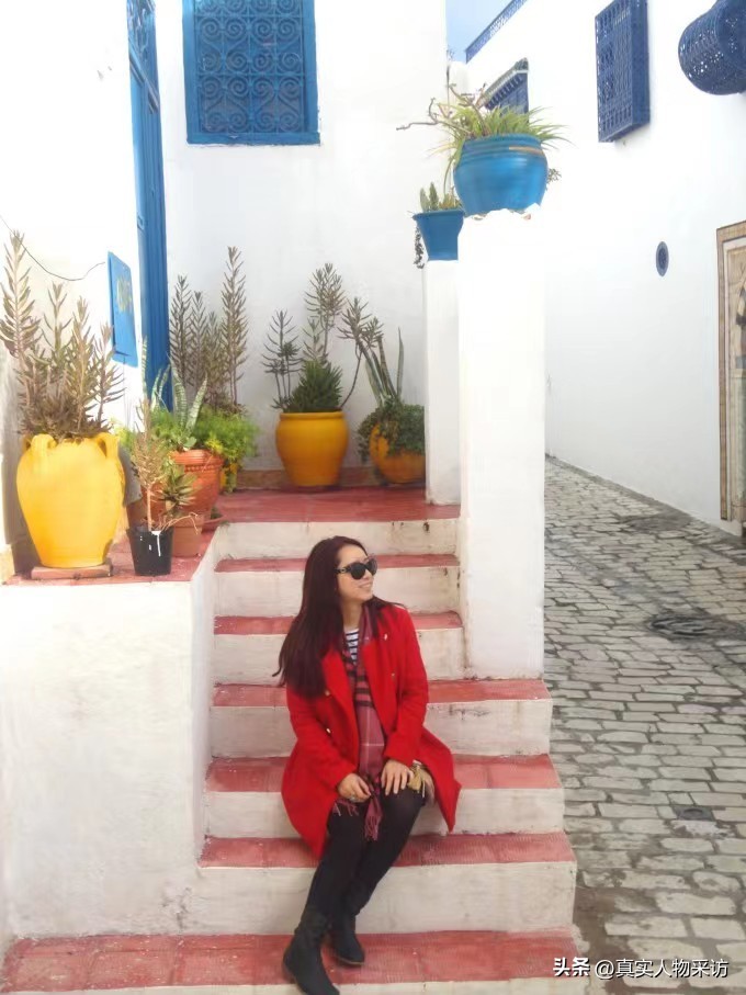 我在荷兰读反恐专业，毕业后到马尔代夫工作，下午只工作1.5小时