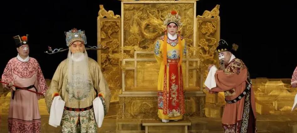 从话剧表演转型到影视剧,从传统京剧到现代京剧传承与发展