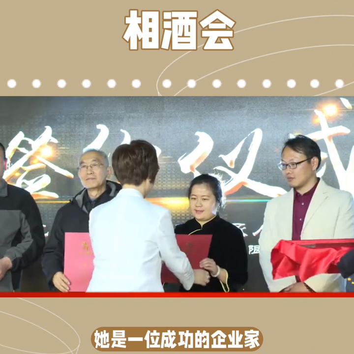 翡翠的个性定制情况,翡翠独立定制