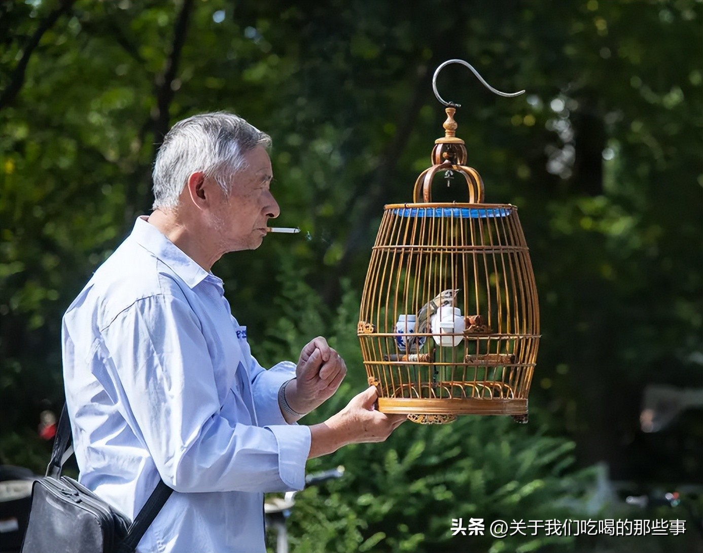 天津人怎么吃饭的,被人吐槽穷要怎么回击