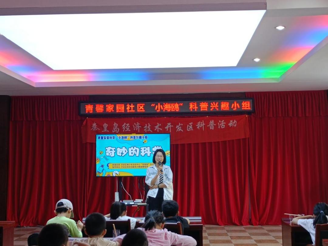 党员双报到助力社区创文,社区党员双报到开展志愿服务活动