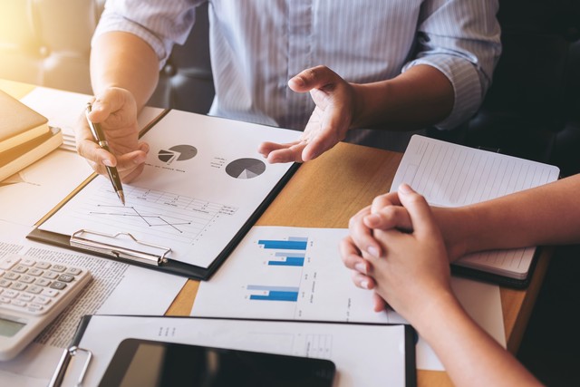 推荐一本一问一答提高情商的书,推荐几部可以提高自己情商的书