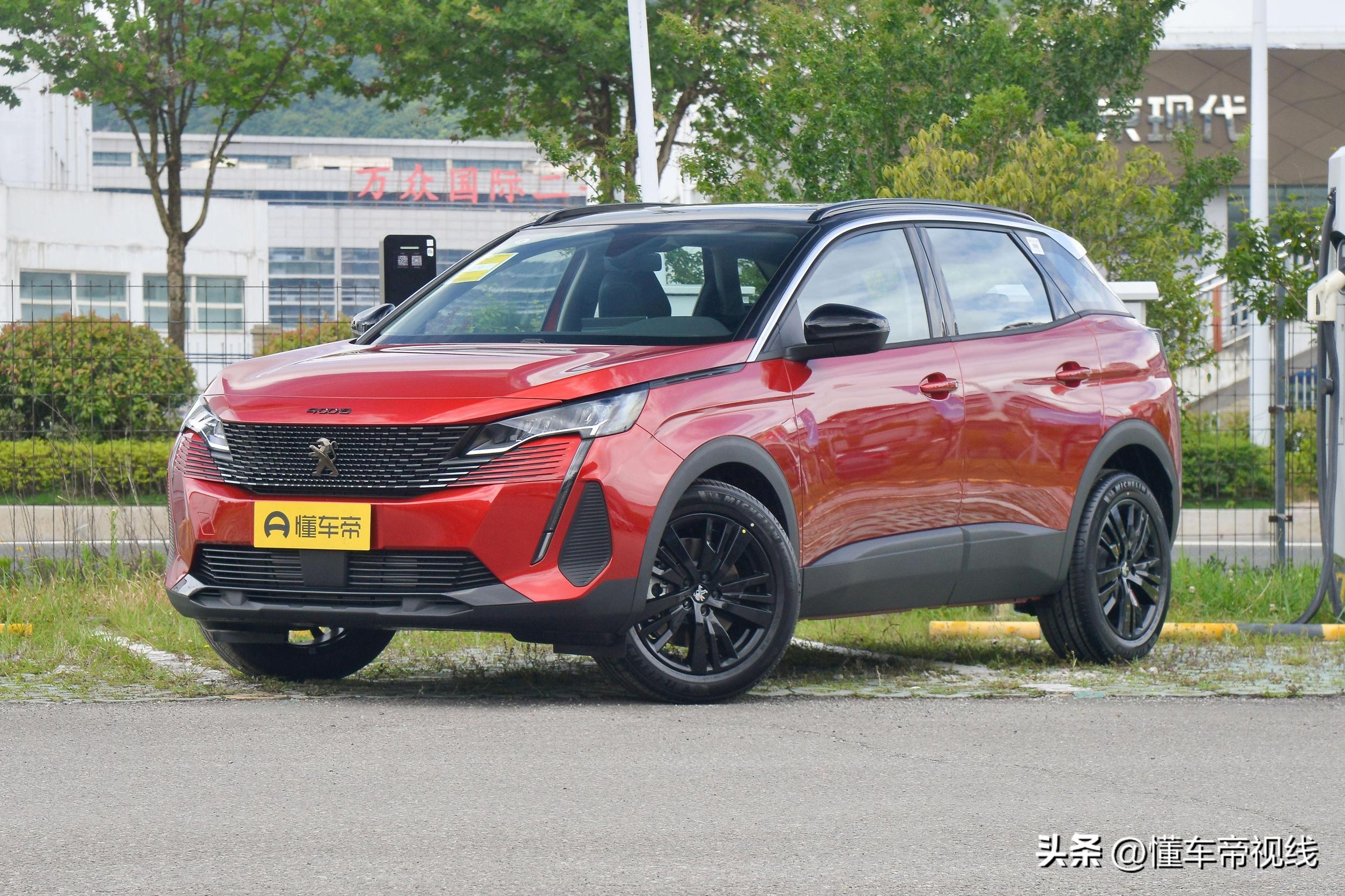 东风标致4008车1.6尝鲜版功能介绍,全新标致4008海外版新标