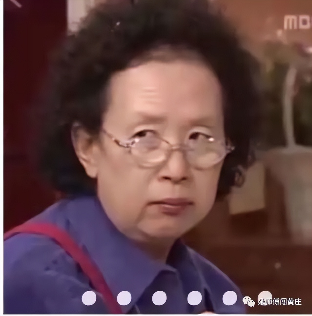 双减后的暑假，篮球场补课，车库补课，家长悄悄“游鸡”