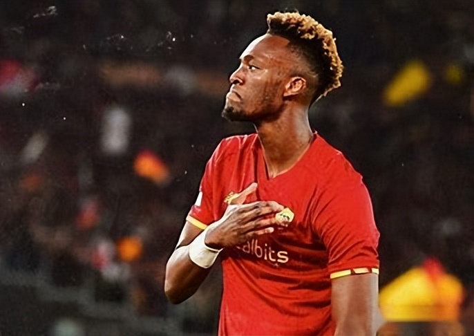 每日足坛转会,每日足坛新闻速报