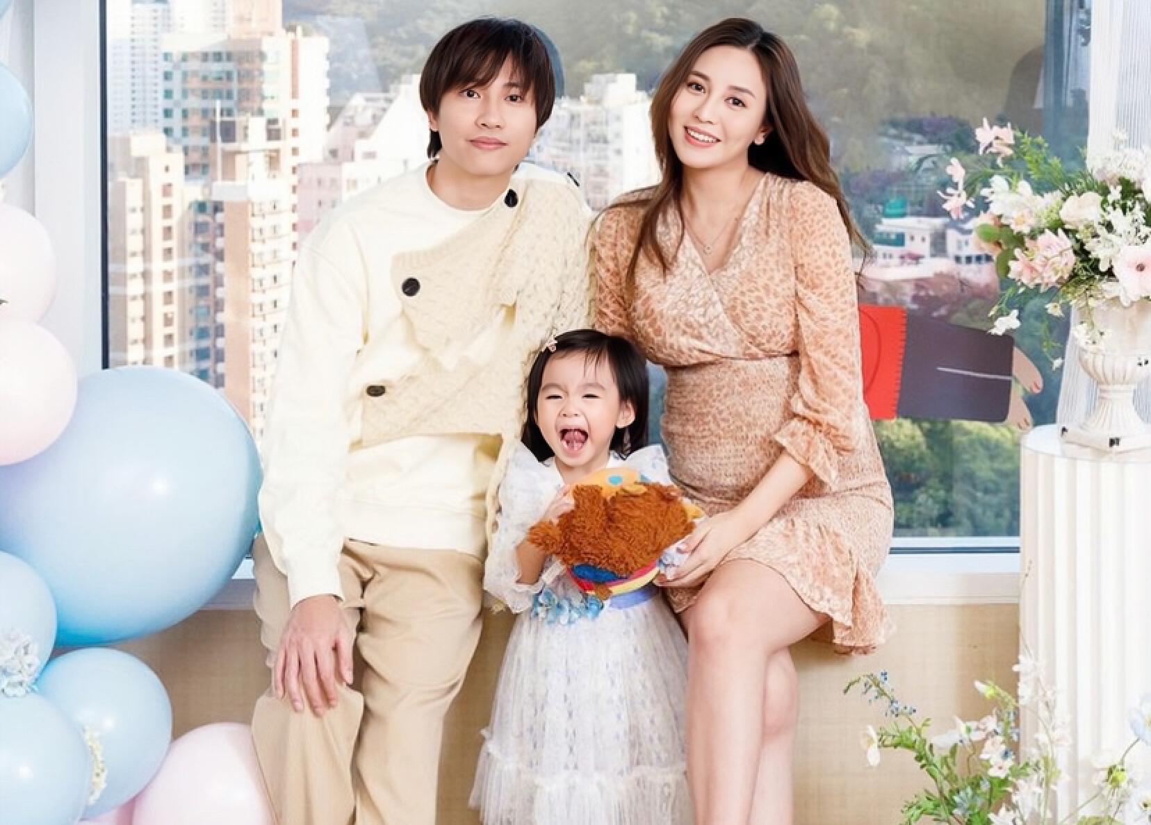 近期香港女星怀孕,香港知名女星高龄宣布怀孕