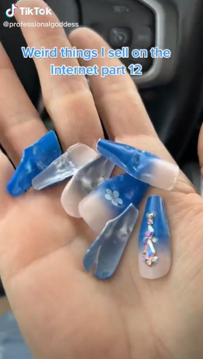 美国女子网售重口垃圾：灰尘脏水，指甲舌苔，真有人高价买？