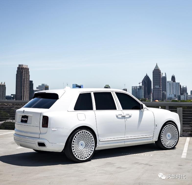 劳斯莱斯库里南蒂芙尼蓝外观,蒂芙尼蓝双拼珍珠白库里南