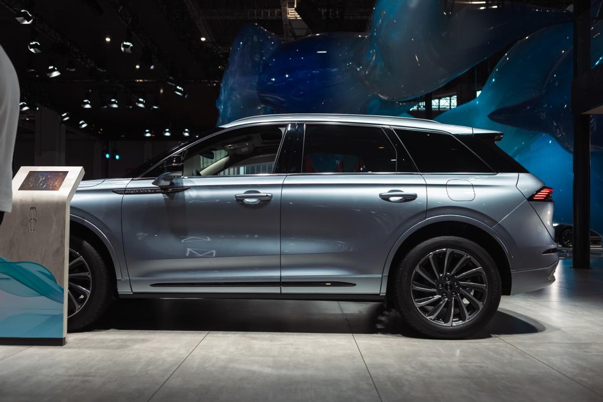 林肯冒险家与奥迪q3宝马x1比较,林肯冒险家奥迪q3沃尔沃xc60