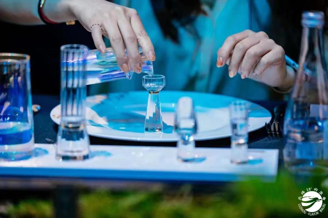 泸州老窖白酒鉴定技巧,如何鉴定泸州老窖1573