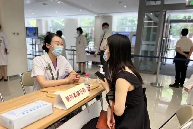 从“融陆”到“共赢”：台籍医生在大陆的成功之路