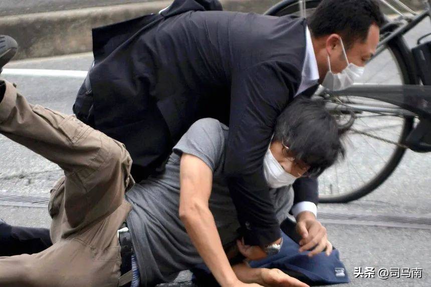 司马南:只是叫吴啊萍的女人做了一个梦