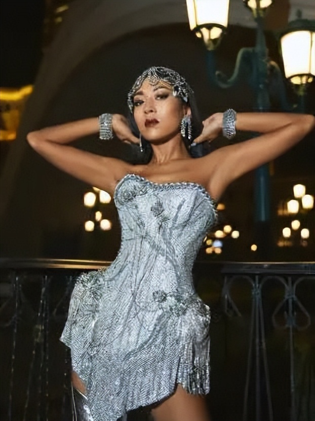 黄黑皮穿搭技巧,黄黑皮穿衣教程