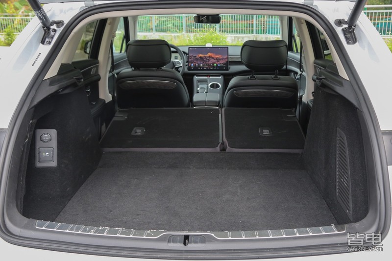 顶着华为光环实力几何打榜测试问界M5四驱性能版