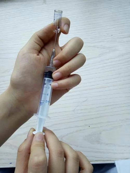 化疗后恶心呕吐中药方,癌症化疗出现恶心呕吐