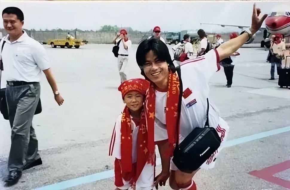 父亲节致敬我们最可爱的爸爸,父亲节感谢爸爸和哥哥的话