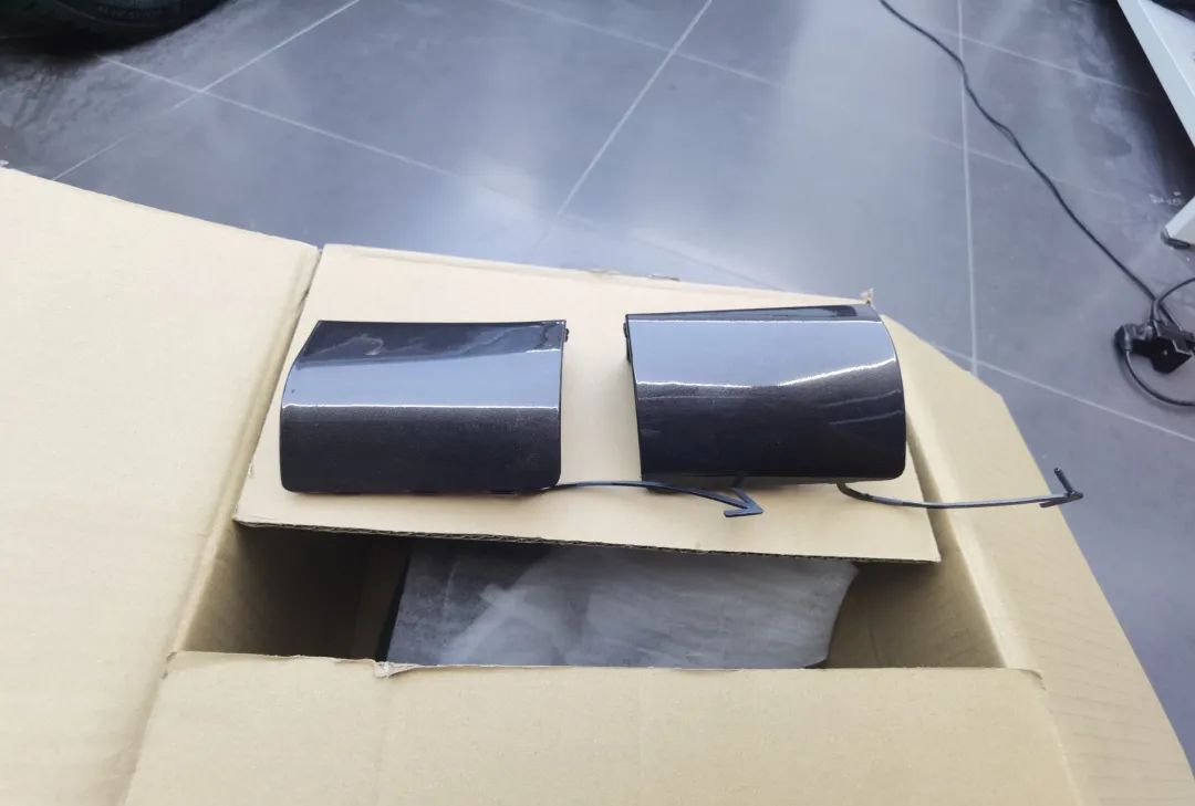 r36翻新改造全过程,大众r36这么老的车怎么还卖这么贵