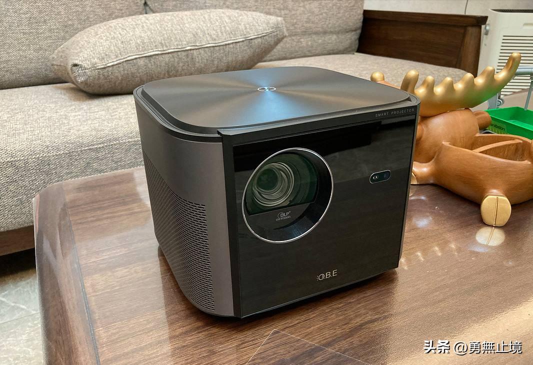 2020年10月家用投影仪选购攻略,家用投影仪选择哪种品牌经济实惠