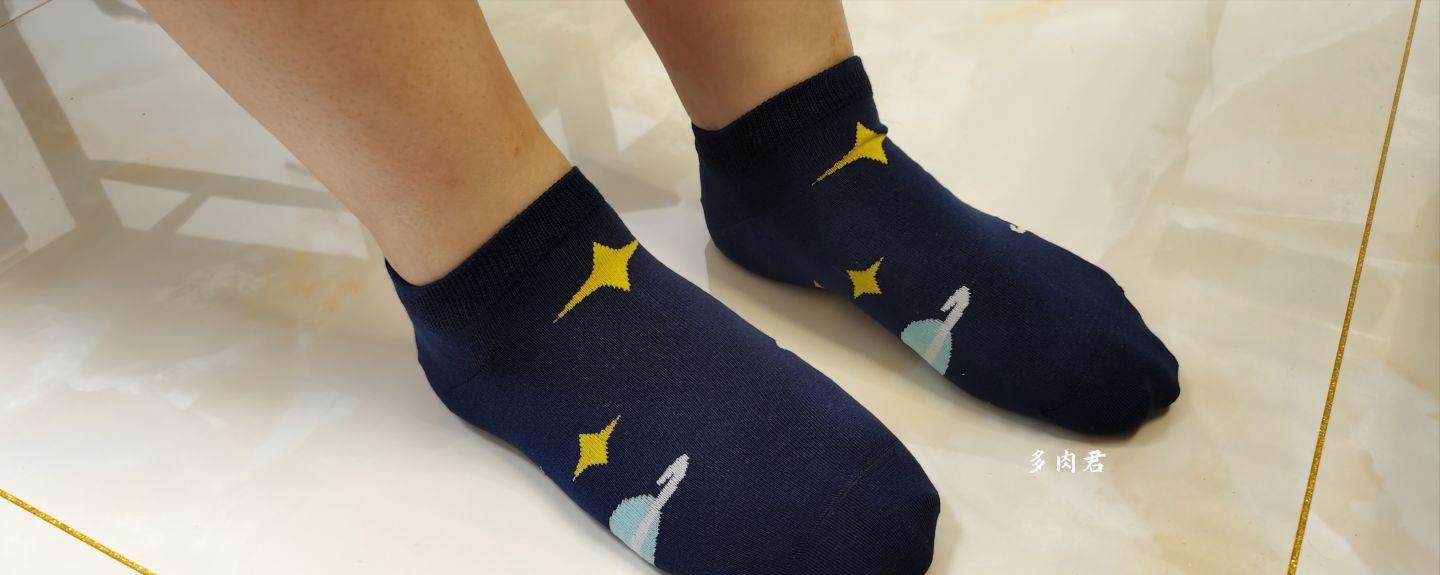 这些好看又不贵的袜子,你穿过几双?丨多肉君测评