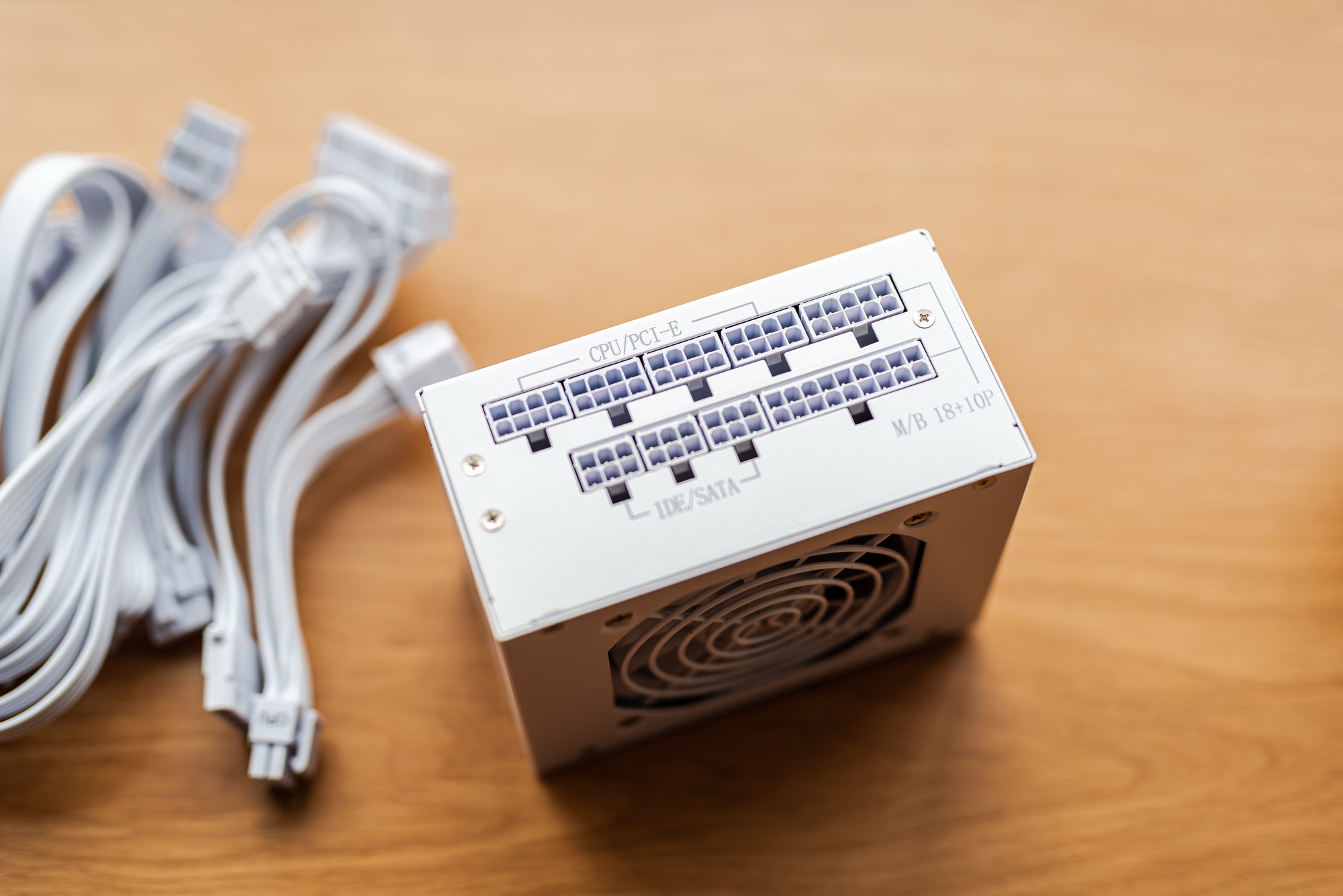 你也可以轻松装的白色ITX小钢炮：银欣SG16装机指南