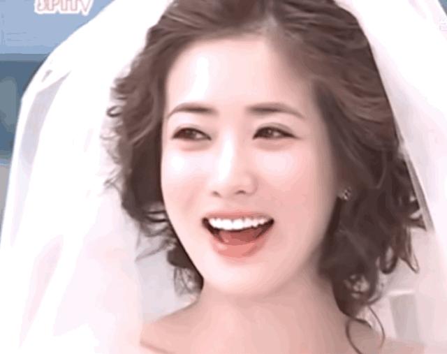 暴露年纪的人,韩国明星经历过什么才会爆火