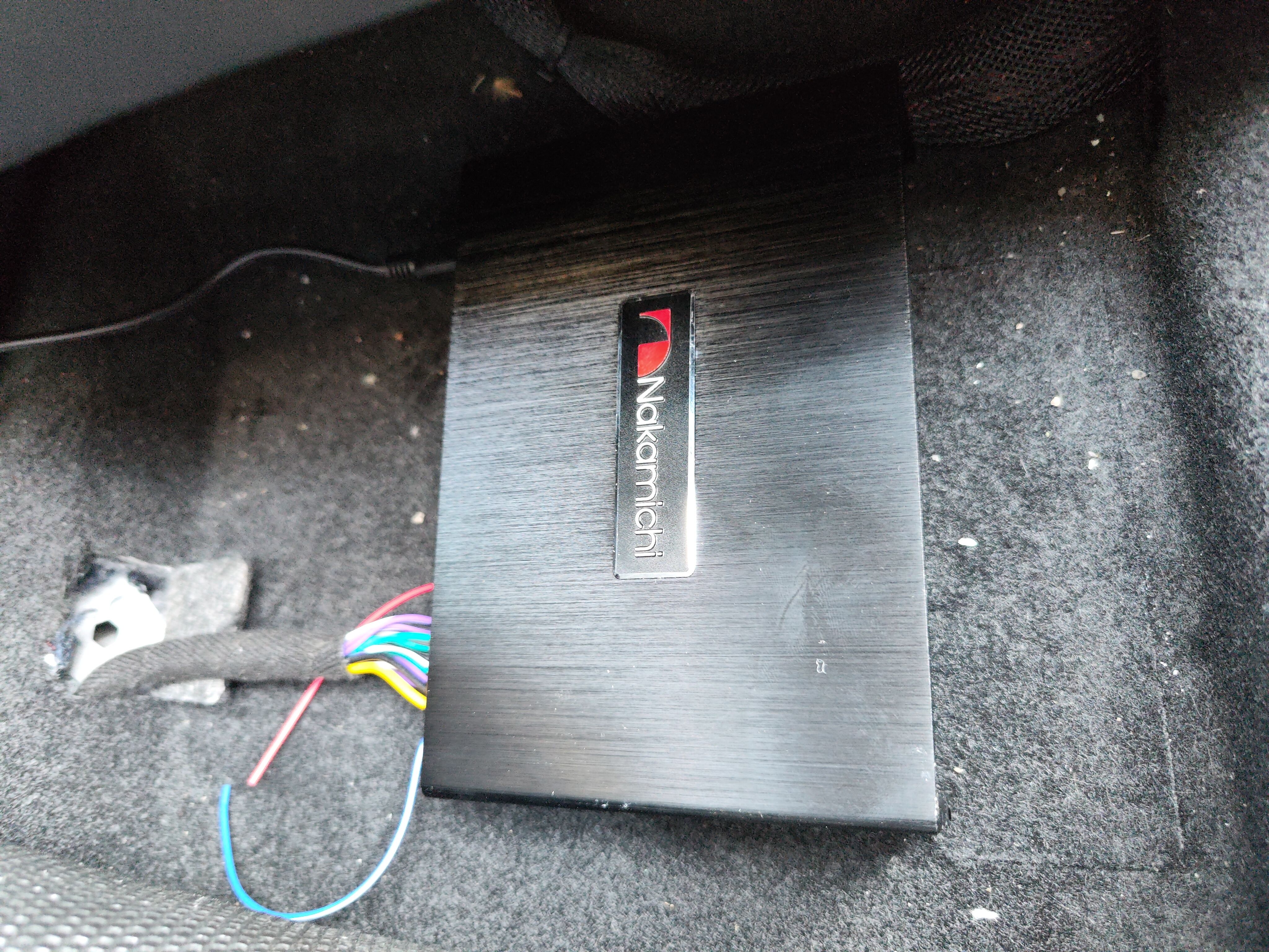 大众朗逸plus三段音响均衡器设置,10年的大众朗逸音响如何升级更好