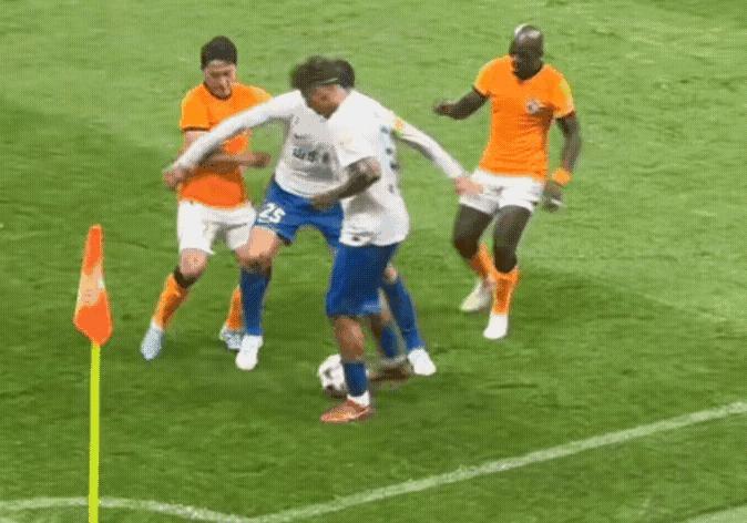 中超神奇场面,中超足球神奇名场面