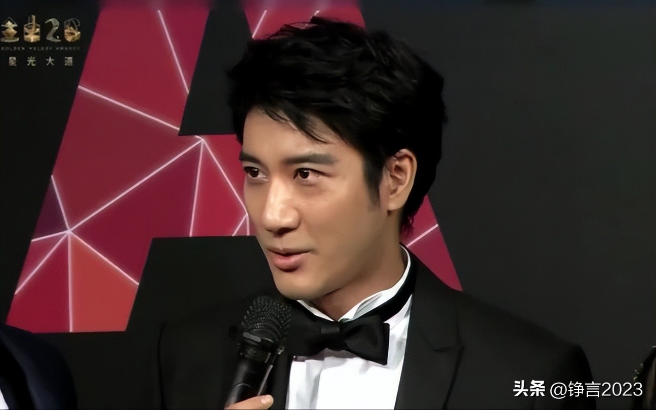 被念错名的女明星,女歌手现场唱错词遭粉丝拆台