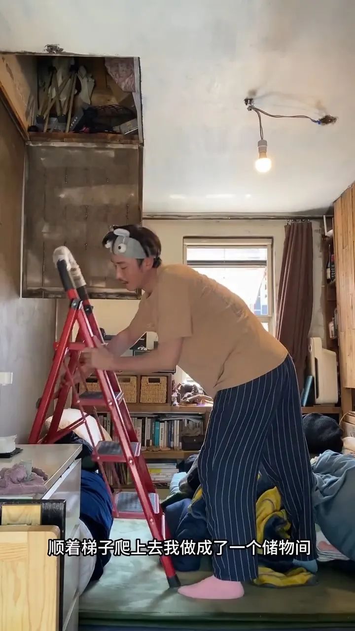 著名演员演戏10年，却蜗居二环10㎡，存款5位数：这么穷？我不信